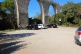 Castries Cadenet Aqueduc