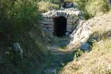 Castries Cadenet Aqueduc