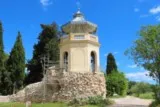 Castries Cadenet Aqueduc